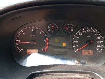 Seat Leon 1.9 TDI 81 kw rotacka - 10
