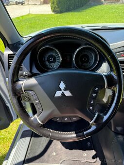 Mitsubishi Pajero IV 3.2 DiD 147kw 2 miestna verzia - 10