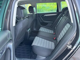 Volkswagen Passat 2.0 TDI Business 4Motion DSG 221000km 2011 - 10