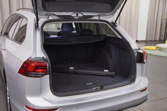 Volkswagen Golf 8 Variant 2.0 TDI 110kW DSG automat - 10