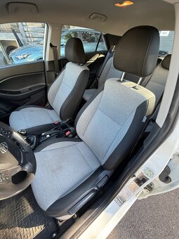 Predám Hyundai I20 benzín 1.4 - 10