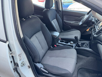 Mitsubishi L200 2.4 DI-D Double Cab Invite - 10