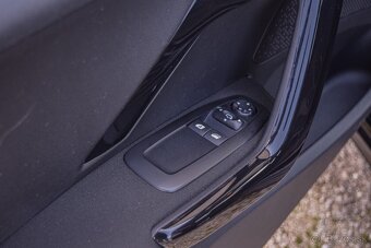 Peugeot 208 1.6 HDI - 10