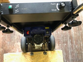Elektrické rudle a pásové schodolezy - nosnosť do 420 kg - 10