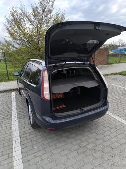 Ford Focus MK2 - 10