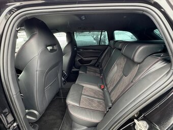 Skoda Octavia 2.0TD RS Plus 4x4 - 10