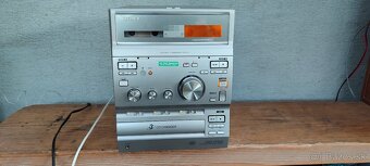 Hi-fi veža Sony - 10
