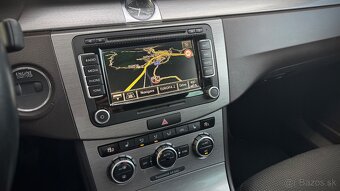 Passat B7 2.0TDi 103kw Highline - 10