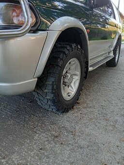 Mitsubishi Pajero sport - 10