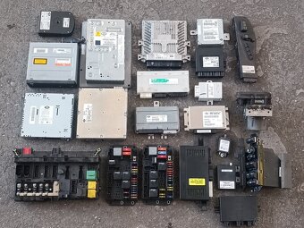 Range Rover 3.6 TDV8 L322 - Rozpredám na náhradné diely - 10