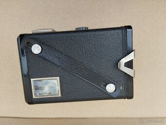 Fotoaparát Kodak Brownie + pouzdro - 10