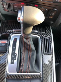 KOZENA RADIACA PAKA AUDI VOLIC AUTOMATU - 10