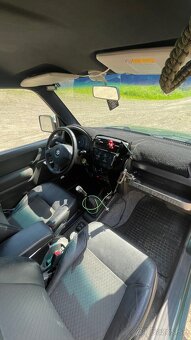 Suzuki Jimny 2013 1.3 benzín - 10