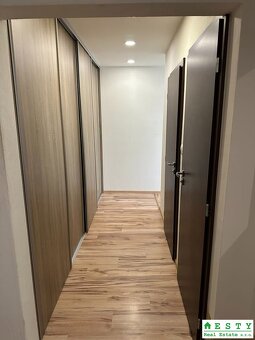 VEĽKÝ 2i byt, 3loggie, Žiar nad Hronom, Hurbanova ul., ESTY - 10