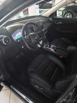 MG eHS LUXURY plug in hybrid v záruke do 2029 - 10