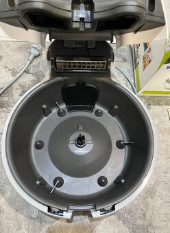 Tefal FZ 706017 ActiFry teplovzdušná fritéza - 10