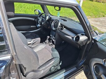 Mini Cooper S Clubman 1,6 automat 128 kW - 10