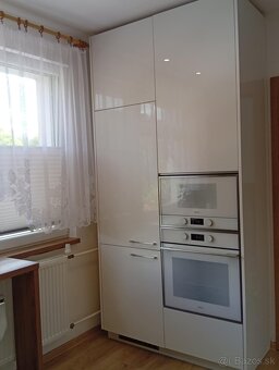Moderne zrekonštruovaný 4 izbový byt - 10