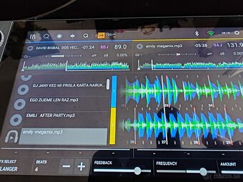 numark mixstream pro - 10