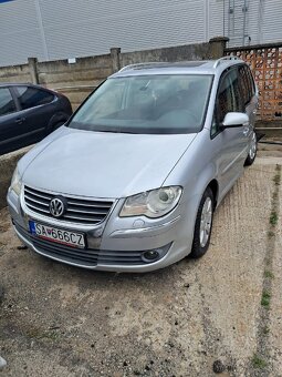 VW Touran 2,0tdi 125kw DSG - 10