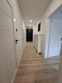 Na predaj krásny byt po novej, kompletnej rekonštrukcii - 10