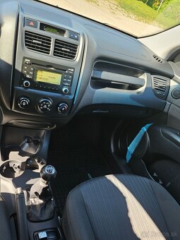KIA SPORTAGE 2.0 B LPG 4wd - 10
