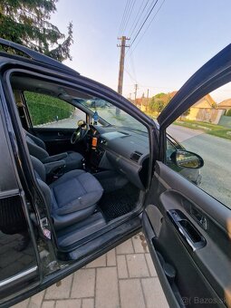 Vw sharan 1.9 tdi 85kw 7 miestni - 10