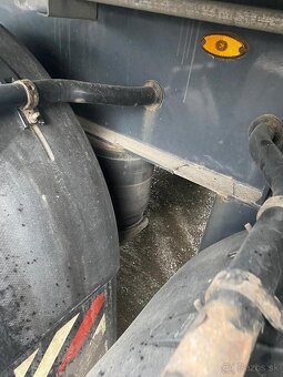 Prodáme sklápěcí návěs zn. Schwarzmuller 55 m3, ALU. - 10
