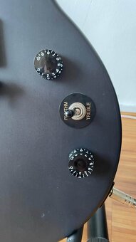 Epiphone Special 2013 s Line 6 Spider IV 15 Amp - 10