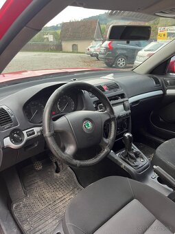 Rozpredám škoda octavia 2 1.9 77kw - 10