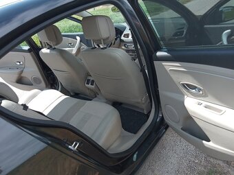 Renault Fluence - 10