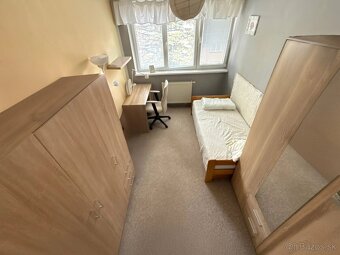 PRIESTRANNÝ 4-IZBOVÝ BYT 87 m² + 2 PIVNICE - 10