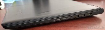 LENOVO Legion Y520-15IKBN - 10