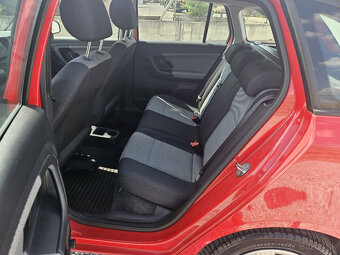 Škoda Fabia II Combi 1.2 Ambition - 10