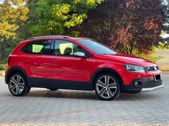 VW POLO CROSS R-line 1.6TDI 66kw - 10