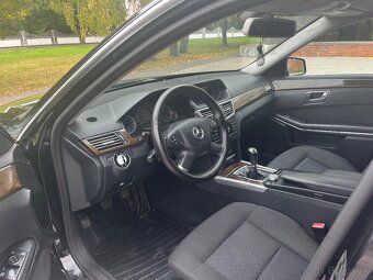 Predám Mercedes W212 E 200cdi 100kw r.v.2010 - 10