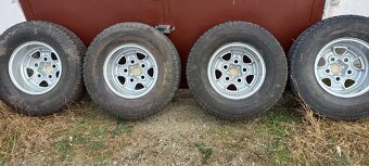 Land Rover Defender. - 10