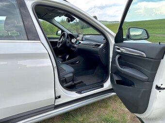 BMW X1 XDrive 18d A/T + sezónne prezutie + SERVIS zadarmo - 10