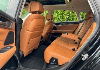 BMW 640i xDrive Gran Turismo Luxury Line – 340 koní, panorám - 10