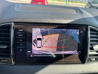 Skoda karoq interier Sportline 1.5tsi-rv:05/2019-181tis-TOP - 10