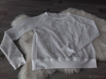 Dámske blúzky a tričká - 10