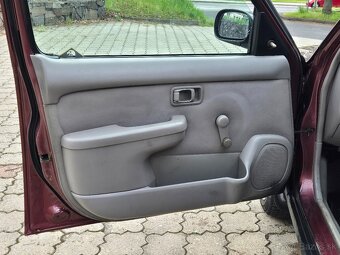 Nissan Micra K11 - 10