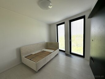 Nadstandardný 4 izbový byt s parkovaním - 10
