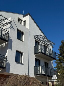 Byty na Hornej - Podkrovný 3-izbový byt v centre Banskej By - 10