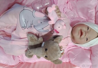 Realistická bábika Agátka - 10