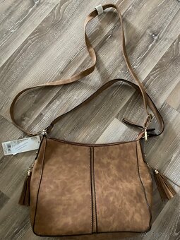 Dámska kabelka/úplne Nová - 10