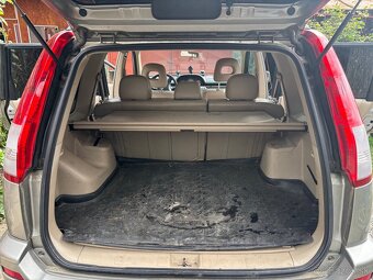 NISSAN XTRAIL T30 - 10
