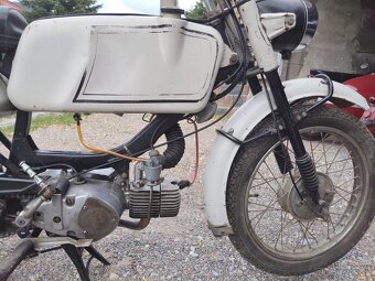 Jawa 50 typ 23A s TP a EČ - 10