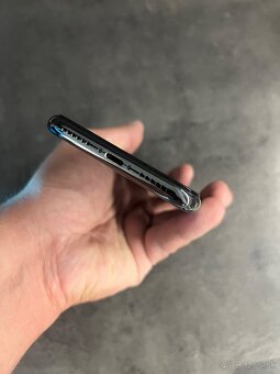 Predam Iphone X 64gb Novy stav A++ - 10