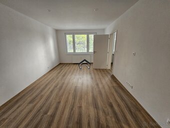 Na prenájom 3 izbový byt s loggiou po kompletnej rekonštrukc - 10